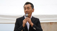 大会会長の木村謙蔵氏（三浦市議会議員）